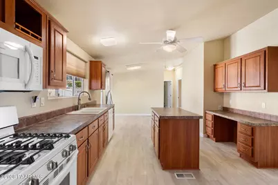 1320 N Chestnut Trail, Dewey-Humboldt, AZ 86327 - Photo 17