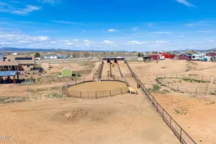 26455 N Bull Snake Rd, Paulden, AZ 86334 - Photo 37