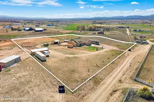 26455 N Bull Snake Rd, Paulden, AZ 86334 - Photo 35