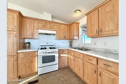 54125 N Mariposa Lane, Seligman, AZ 86337 - Photo 5