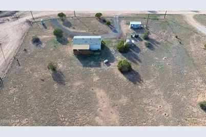 54125 N Mariposa Lane, Seligman, AZ 86337 - Photo 35