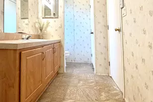 54125 N Mariposa Ln, Seligman, AZ 86337 - Photo 15