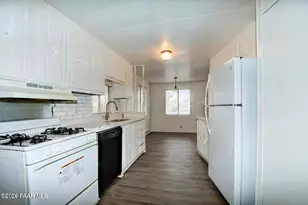 000 Moblie Home Portfolio, Prescott Valley, AZ 86314 - Photo 7
