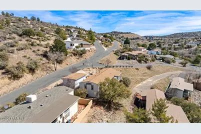 2099 Hillside Loop Road, Prescott, AZ 86301 - Photo 25
