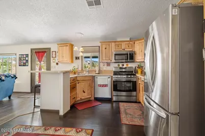 2099 Hillside Loop Road, Prescott, AZ 86301 - Photo 9