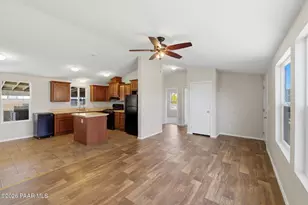 10397 E Durham Rd, Dewey-Humboldt, AZ 86327 - Photo 17