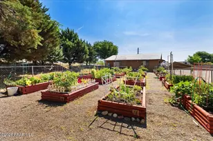 11350 E Sarah Jane Ln, Dewey-Humboldt, AZ 86327 - Photo 39