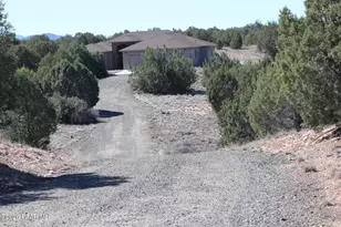 7051 Dillon Wash Rd, Prescott, AZ 86305 - Photo 13