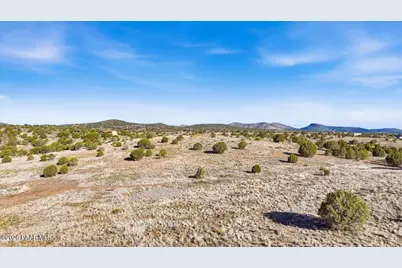 4062 W Center Street, Chino Valley, AZ 86323 - Photo 5