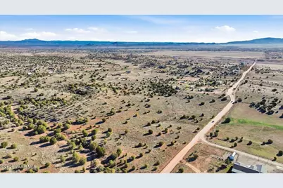 4062 W Center Street, Chino Valley, AZ 86323 - Photo 9