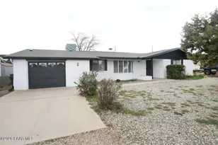 8919 E Navajo Ct, Prescott Valley, AZ 86314 - Photo 3