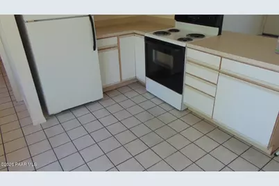 7076 E Spouse Drive, Prescott Valley, AZ 86314 - Photo 11