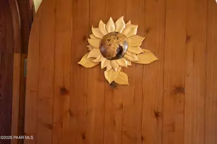 43276 N Hallelujah Ln, Seligman, AZ 86337 - Photo 17