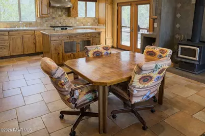 43276 N Hallelujah Lane, Seligman, AZ 86337 - Photo 7