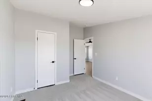 7270 W Veda Ln, Wilhoit, AZ 86332 - Photo 15