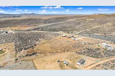 1375 N Rabbit Ridge Road, Dewey-Humboldt, AZ 86327 - Photo 77