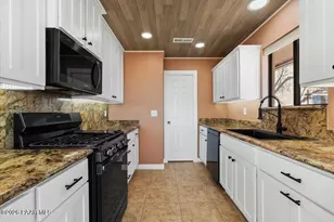 1375 N Rabbit Ridge Rd, Dewey-Humboldt, AZ 86327 - Photo 41