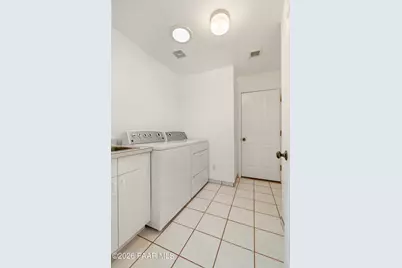 7801 E Paseo Hermoso, Prescott Valley, AZ 86314 - Photo 25