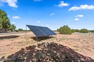 45437 N Jacqueline Hill Dr, Ash Fork, AZ 86320 - Photo 17