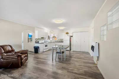 45437 N Jacqueline Hill Drive, Ash Fork, AZ 86320 - Photo 5