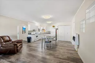 45437 N Jacqueline Hill Dr, Ash Fork, AZ 86320 - Photo 5