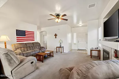 12912 E Santiago Street, Dewey-Humboldt, AZ 86327 - Photo 7