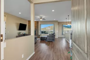 10976 E Angies Wy, Prescott Valley, AZ 86315 - Photo 7