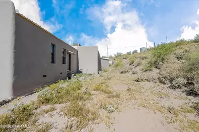 35220 S Rebel Pass, Morristown, AZ 85342 - Photo 31