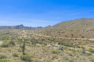 35220 S Rebel Pass, Morristown, AZ 85342 - Photo 27