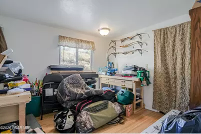 35220 S Rebel Pass, Morristown, AZ 85342 - Photo 43