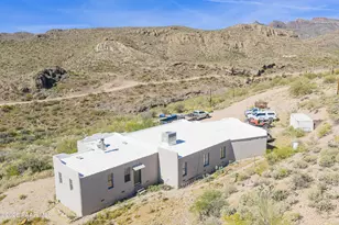 35220 S Rebel Pass, Morristown, AZ 85342 - Photo 19