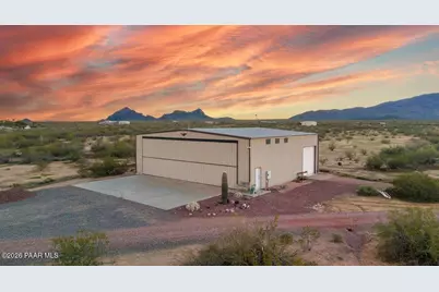 48424 N 520th Avenue, Aguila, AZ 85320 - Photo 11