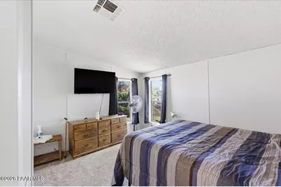 8920 E Cheryl Drive, Prescott Valley, AZ 86314 - Photo 11