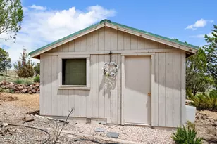 21355 Shotgun Ridge Rd, Paulden, AZ 86323 - Photo 25