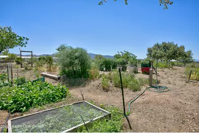 11800 W Faded Whistle Road, Skull Valley, AZ 86338 - Photo 41