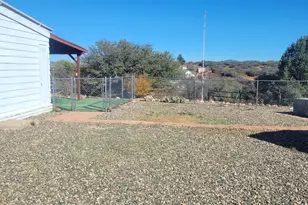 1056 N Swiss St, Dewey-Humboldt, AZ 86327 - Photo 13