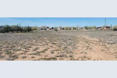 25310 N Enid Drive, Paulden, AZ 86334 - Photo 7