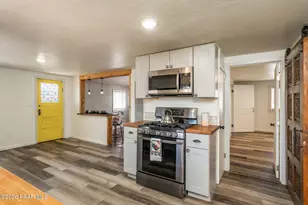 703 N Walnut St, Prescott, AZ 86301 - Photo 15