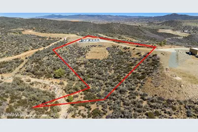 4070 Heavens Light Lane, Dewey-Humboldt, AZ 86329 - Photo 19