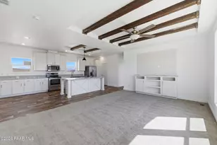 4070 Heavens Lgt Ln, Dewey-Humboldt, AZ 86329 - Photo 3