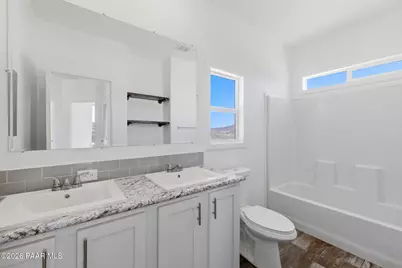 4070 Heavens Light Lane, Dewey-Humboldt, AZ 86329 - Photo 13