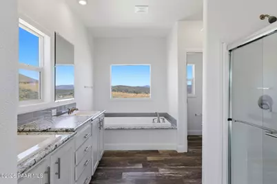 4070 Heavens Light Lane, Dewey-Humboldt, AZ 86329 - Photo 11