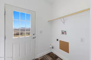 4070 Heavens Lgt Ln, Dewey-Humboldt, AZ 86329 - Photo 15