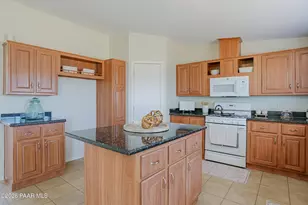 1625 N Hidden Valley Way, Dewey-Humboldt, AZ 86327 - Photo 11