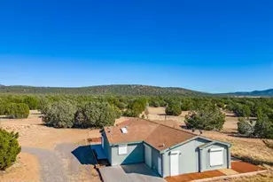 42449 N Spooky Owl Trl, Seligman, AZ 86337 - Photo 1