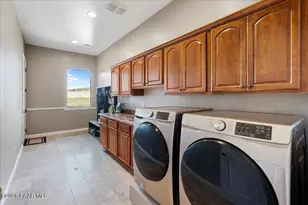 10687 E Claire Ridge Cir, Prescott Valley, AZ 86315 - Photo 31