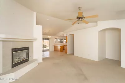 7225 N Pinnacle Pass Drive, Prescott Valley, AZ 86315 - Photo 9