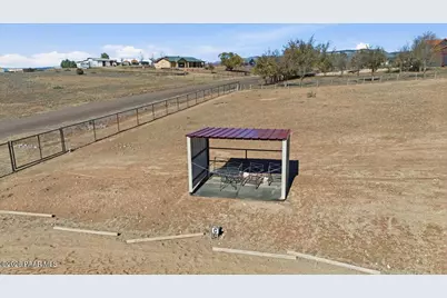 25855 N Vineyard Lane, Paulden, AZ 86334 - Photo 1