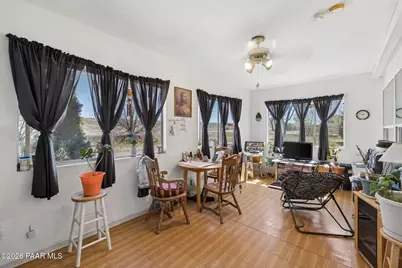 76 Railroad Avenue, Chino Valley, AZ 86323 - Photo 3