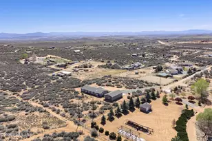 33 S Jay Bird Ln, Dewey-Humboldt, AZ 86327 - Photo 11